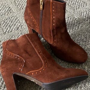 Bruno Premi suede leather ankle booties high heel zipper European shoes size 40